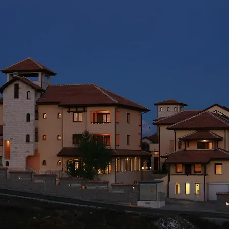 阿斯提艺术酒店 酒店 3*