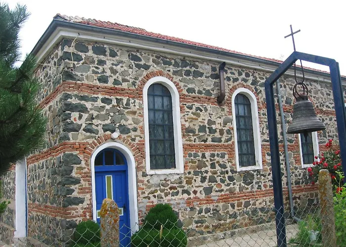 阿斯提艺术酒店 3*