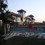 Asti Arthotel