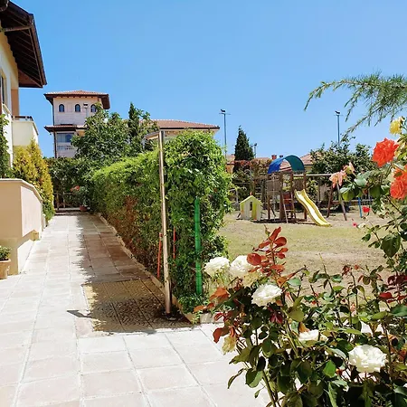 Asti Arthotel Ξενοδοχείο 3*