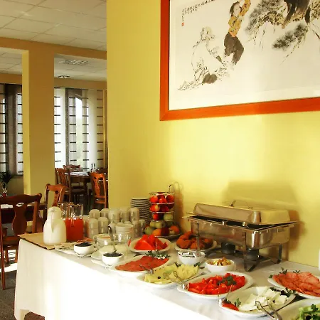 Hotell Asti Arthotel