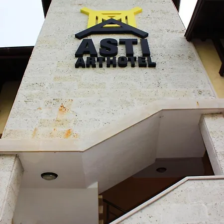 Asti Arthotel Hotell 3*