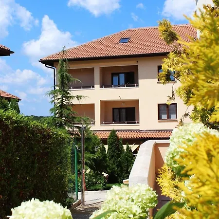 Hotell Asti Arthotel