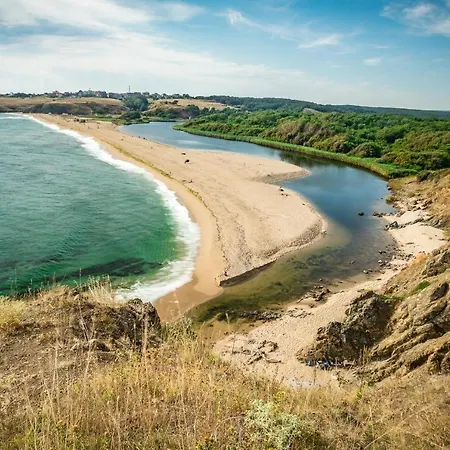 Asti Arthotel Hotell 3*