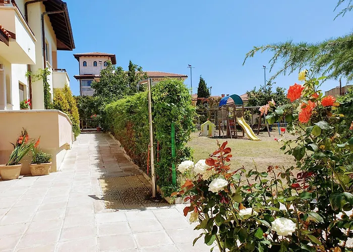 Asti Arthotel Ξενοδοχείο 3*