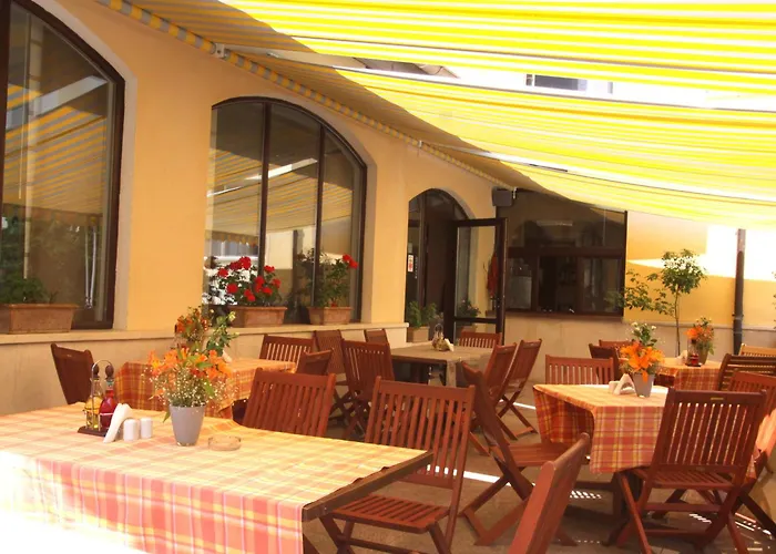 Asti Arthotel Ξενοδοχείο