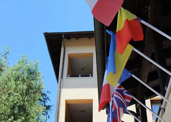 Asti Arthotel Ξενοδοχείο 3*